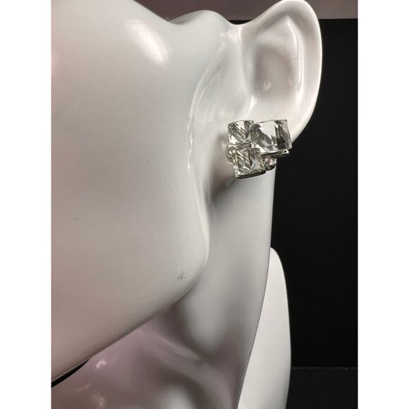 Vintage Silver Tone Crystal Cube Rhinestone Cluster Earrings - Picture 10 of 14